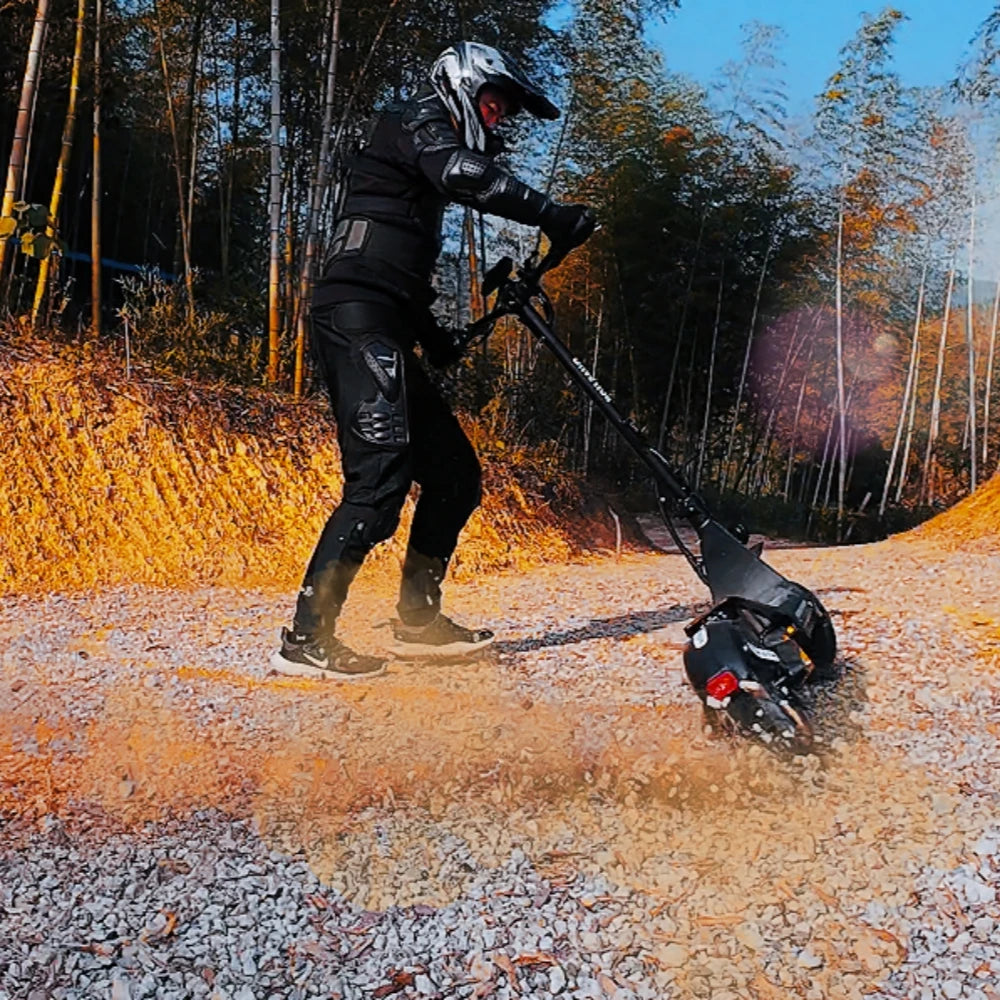 USA Warehouse DT06 EU Warehouse 4400W 11Inch IPX5 Hydraulic Suspension Brake Dual Motor Foldable off Road Electric Scooter